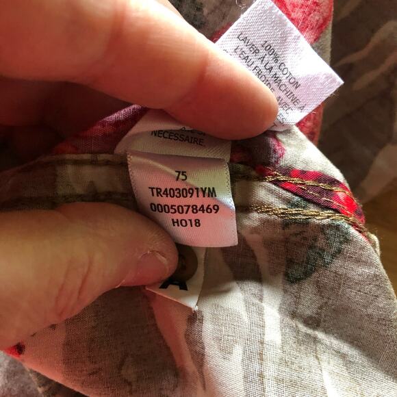 The Rails Shirt Camo Floral Rose All Over Print Sz XL Button Up Long Sleeve - Picture 7 of 9